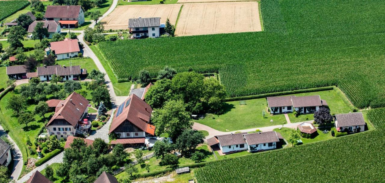 Erlebnisbauernhof Tschom Sankt Kanzian am Klopeiner See Dış mekan fotoğraf